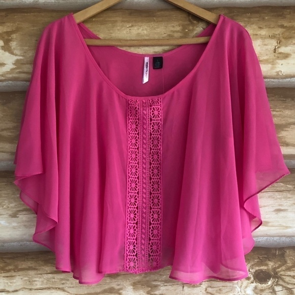 Crochet lace trim sheer flutter sleeve crop top Jr size XS - Picture 2 of 7